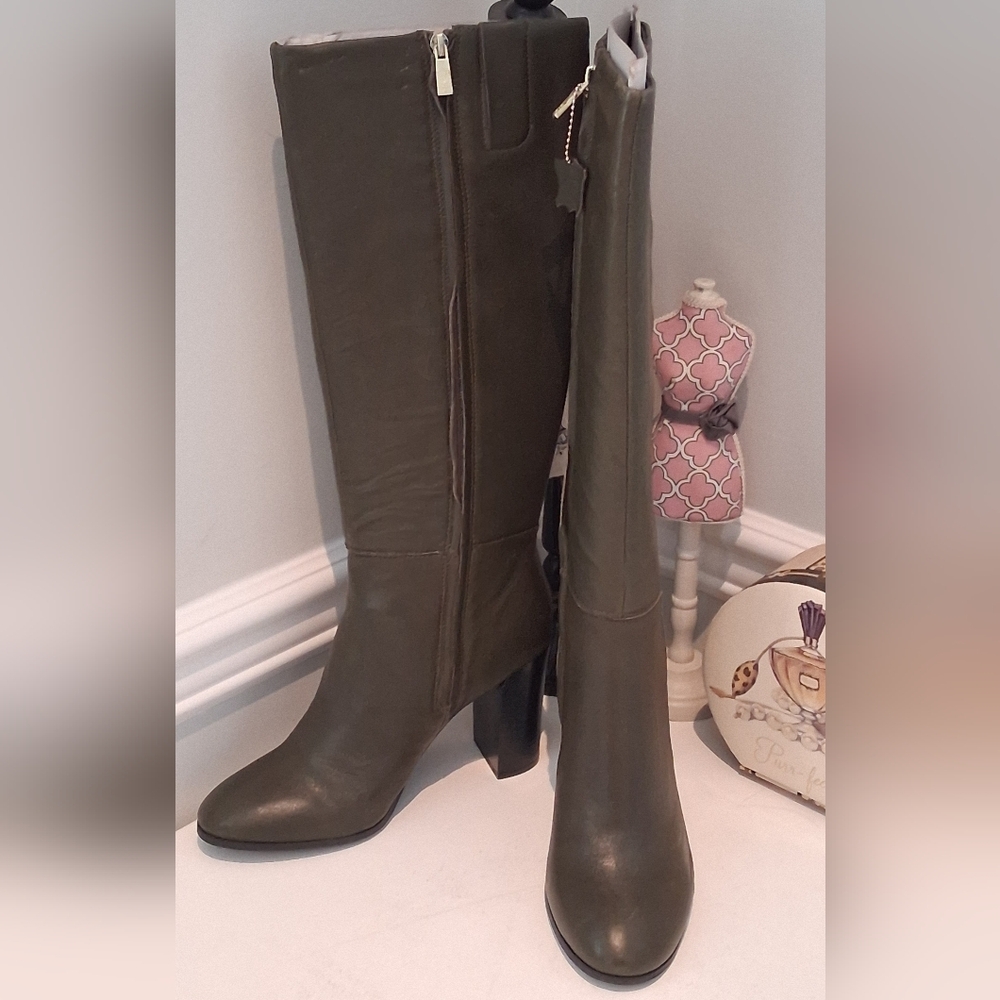 Kenneth Cole Fern/Dark Green Leather Tall Boots Sz 9.5M NWOB